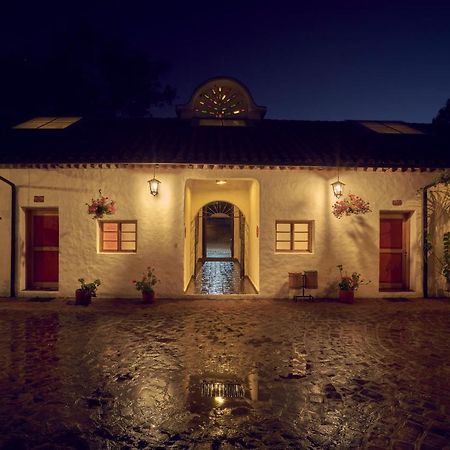 Hosteria Museart Pantavi Tumbabiro Exterior photo