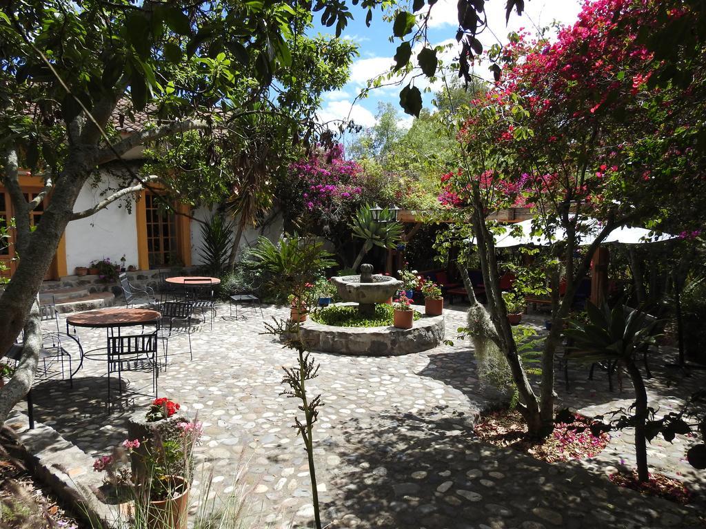 Hosteria Museart Pantavi Tumbabiro Exterior photo